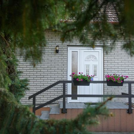 Appartement DuMalux Velvet à Subotica Extérieur photo