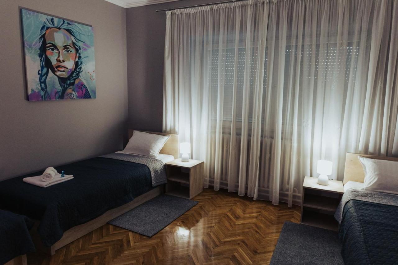 Appartement DuMalux Velvet à Subotica Extérieur photo