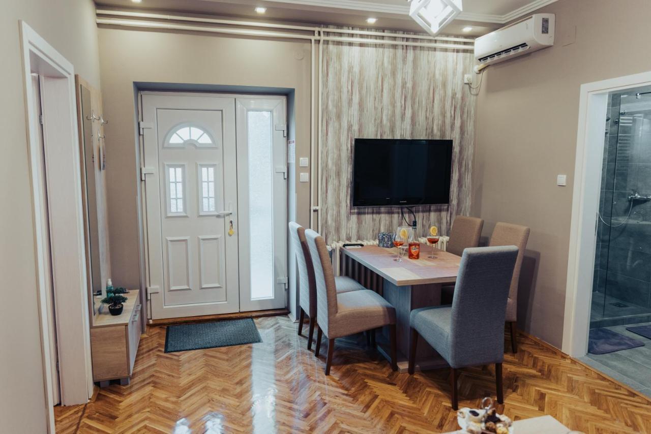 Appartement DuMalux Velvet à Subotica Extérieur photo
