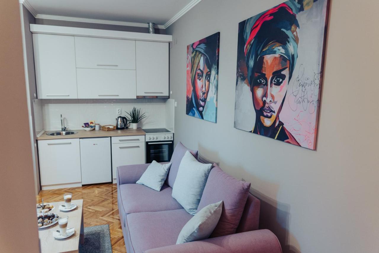 Appartement DuMalux Velvet à Subotica Extérieur photo